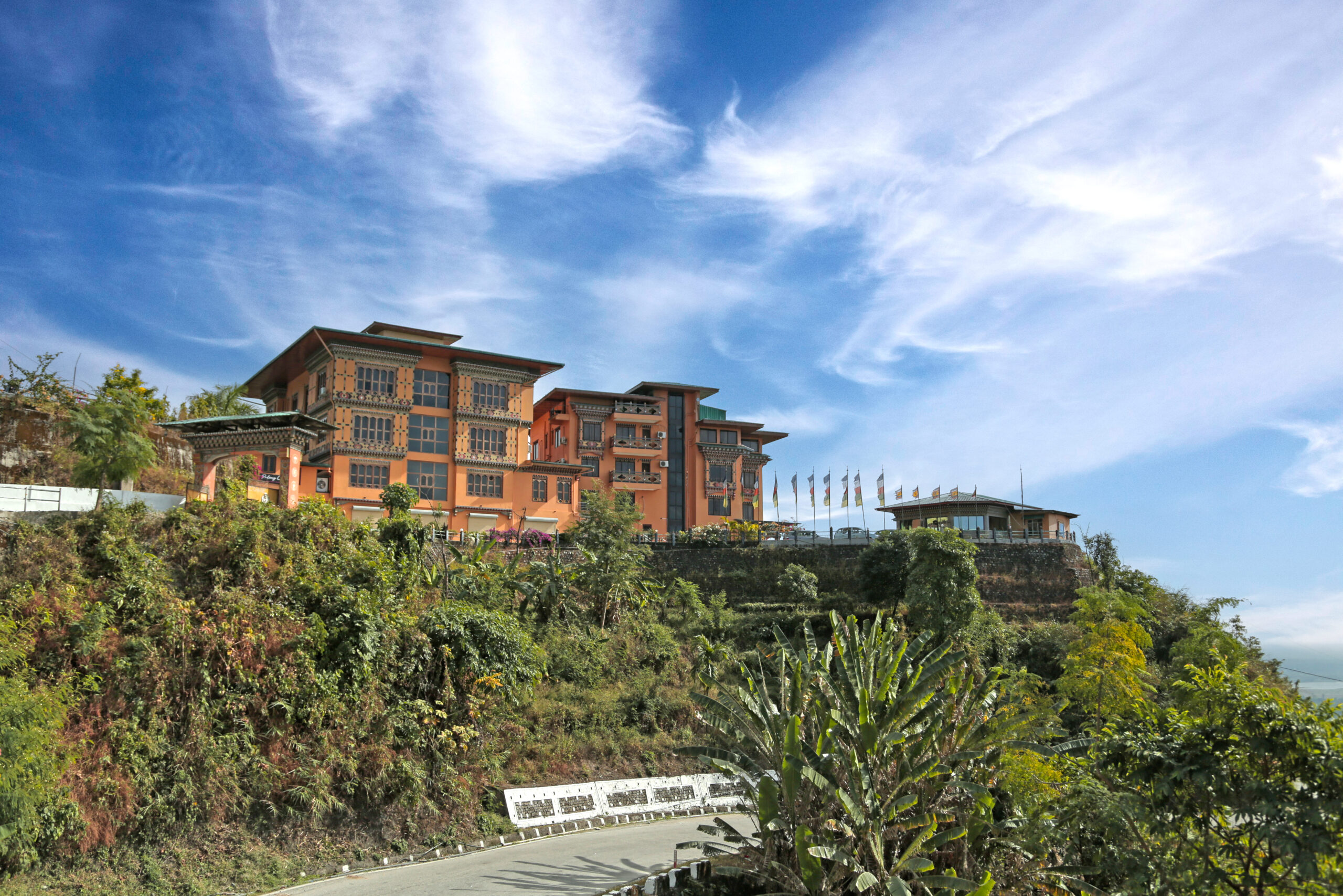 Home - Peling Resort